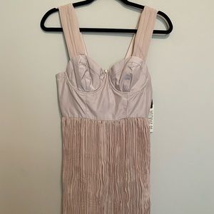 BB Dakota Dress Size 2